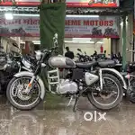 Dual disk ABS Classic 350 Royal Enfield in best condition