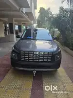 Hyundai Venue 2023 Petrol Well Maintained