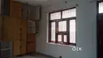 Makan rent pe khali hai.