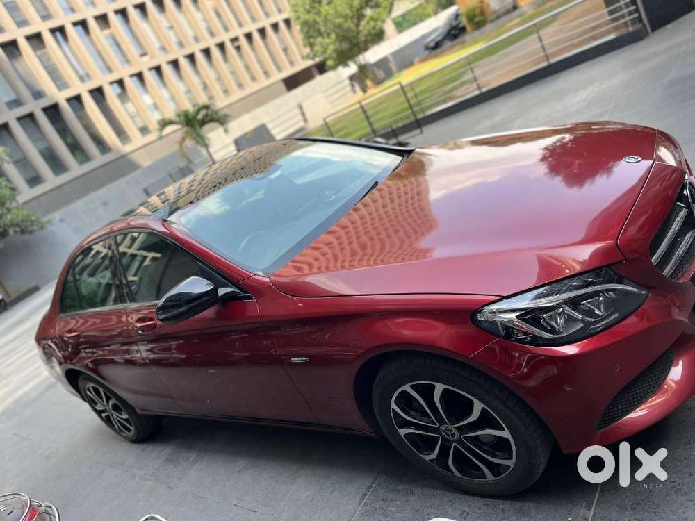 Well maintained, Red color, Automatic diesel engine, less used