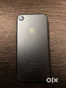 iPhone 7 black colour 128gb