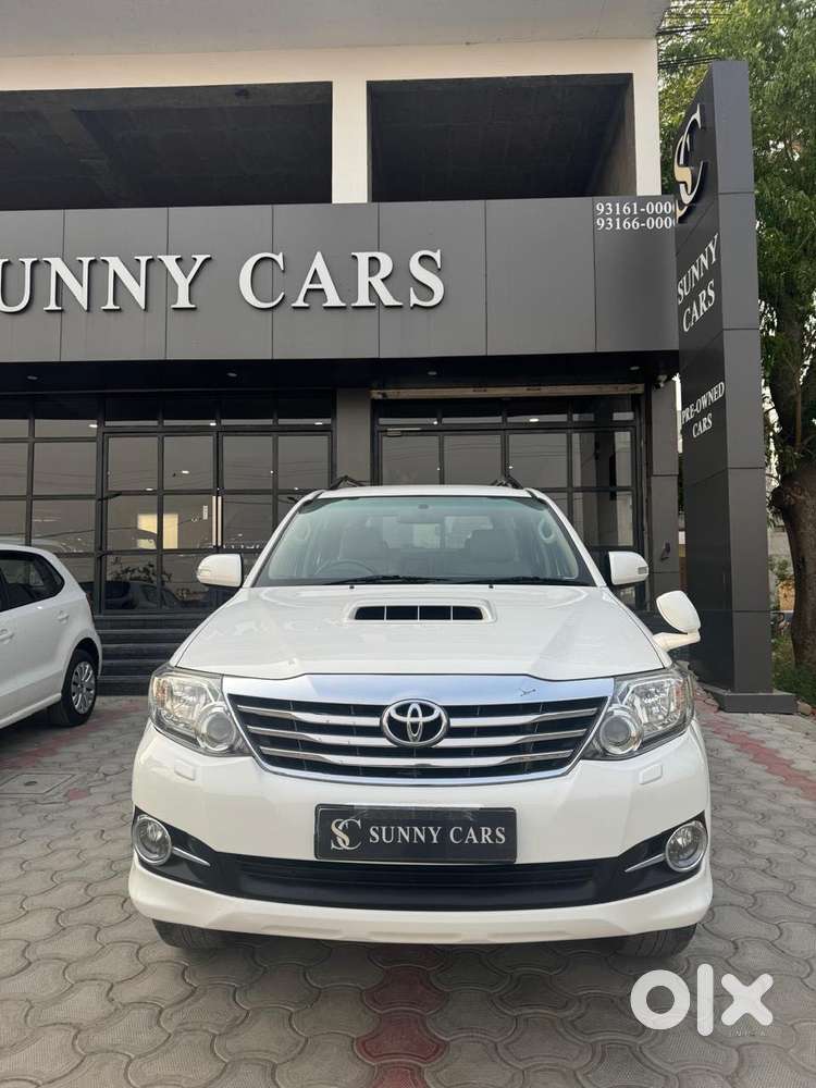 Toyota Fortuner 2011-2016 4x2 Manual, 2015, Diesel