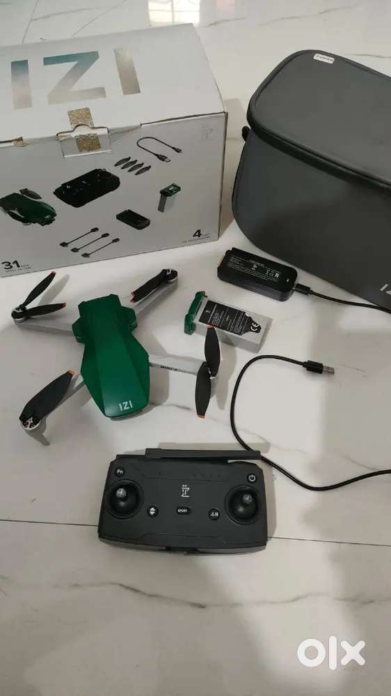 Izi mini drone