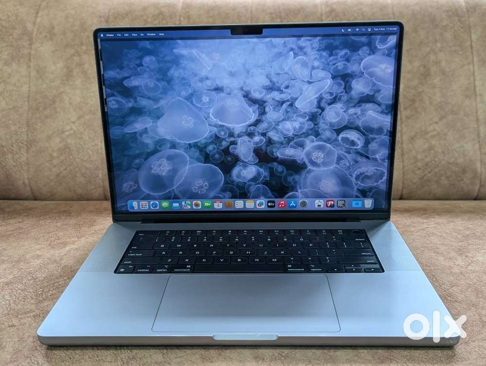 Mac Book with 16 inch M1 Pro chip, 16GB RAM  512GB SSD  16 inch