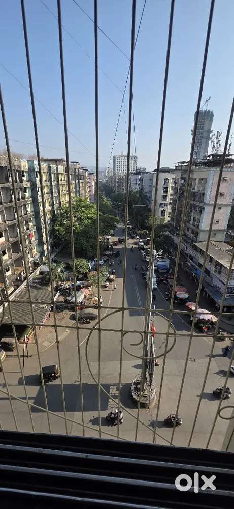 2BHK MAIN ROAD FACING FLAT WITH BALCONY NICE VIEW