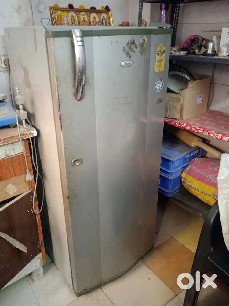 Sale of Printer - Racks - Fridge
