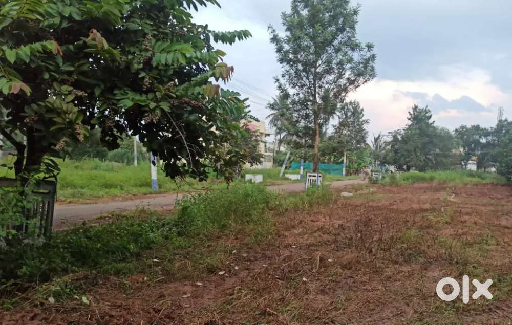 CORNER SITE/PLOT FOR SALE IN TUMAKURU PRIME URBAN AREA TUDA APPROVED
