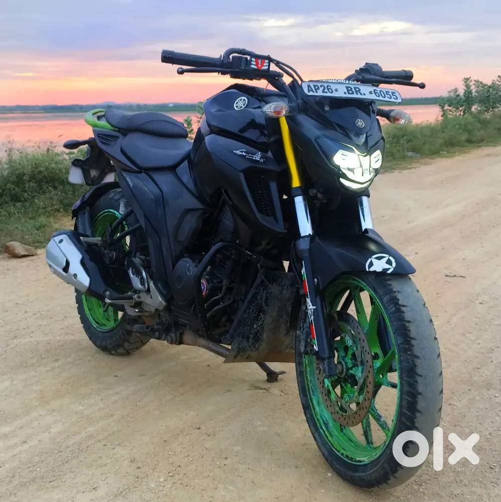 Sale my FZ250 bike excellent need condition need for money that's why