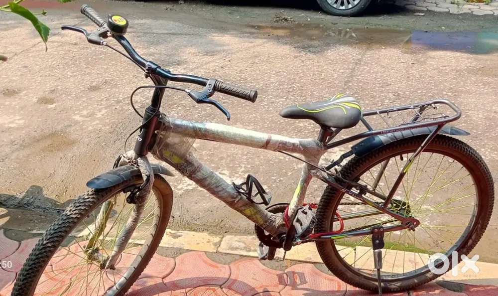 BRAND NEW BICYCLE