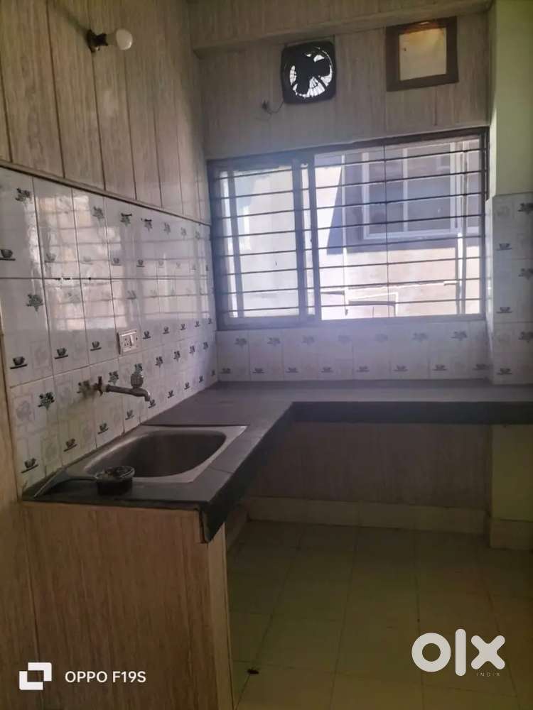 Sixmile  prime location