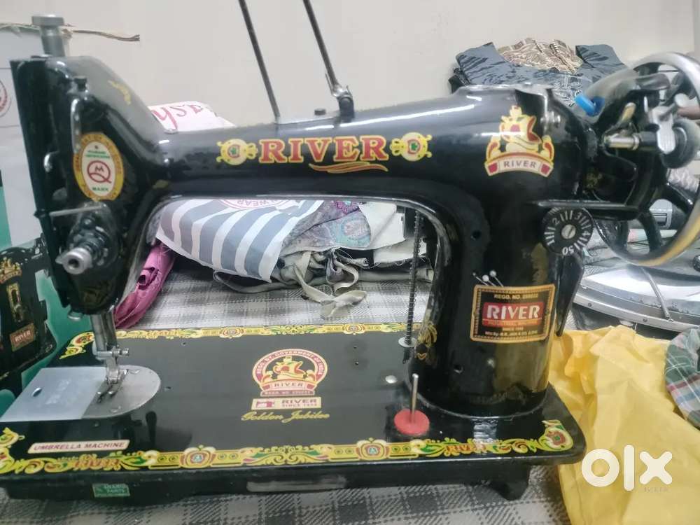 Umbrella stitching machine with copper motor