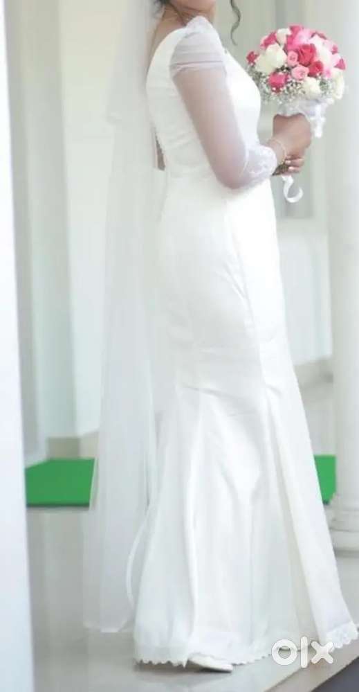 Bridal Fish cut wedding gown
