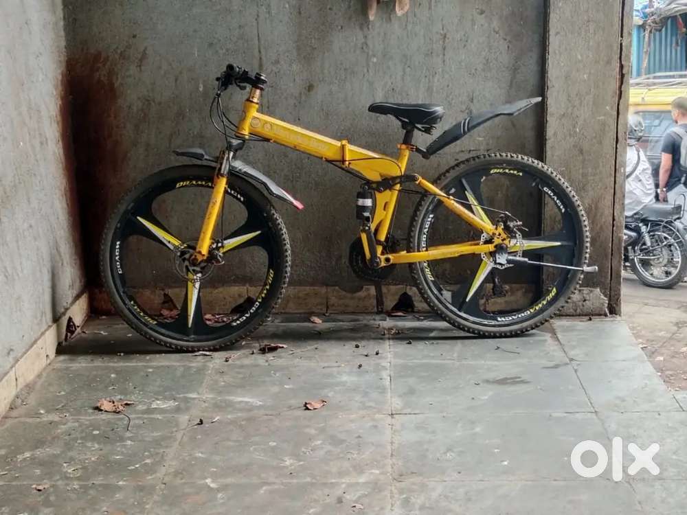 MERCEDES BENZ FOLDABLE CYCLE IN EXCELLENT CONDITION