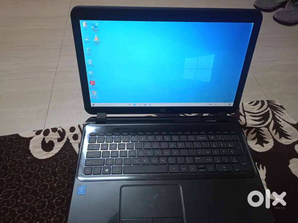 HP laptop, in good condition, black colour, ready condition for sell