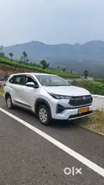 Brand New Luxury Vehicle(Innova Hycross)