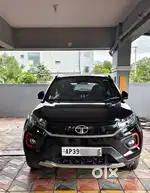 Tata Nexon XZ+(O) Black addition