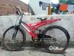 Streetsawk kids bicycle in red colou