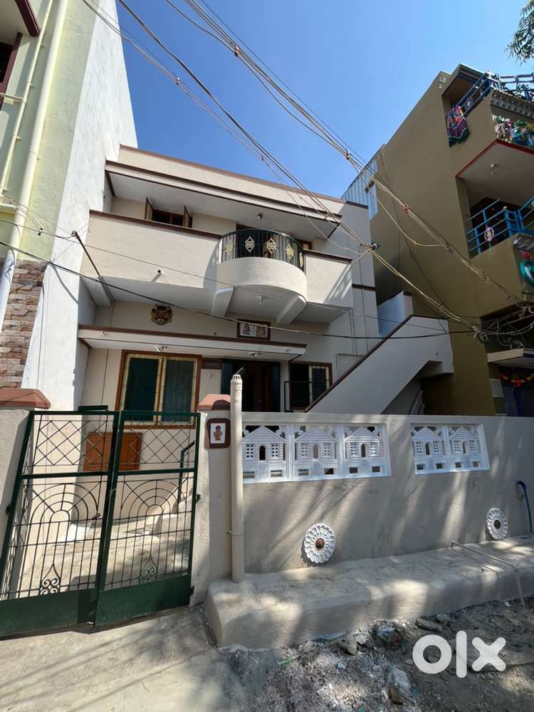Neat And Compact House
