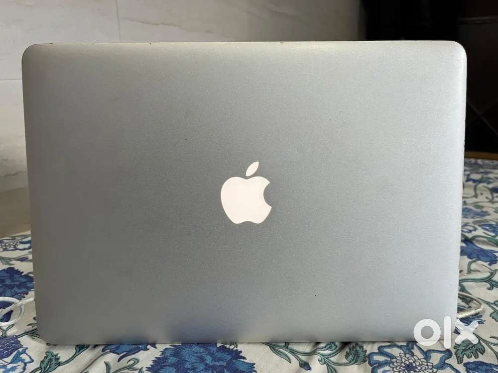 Apple macbook air early 2014