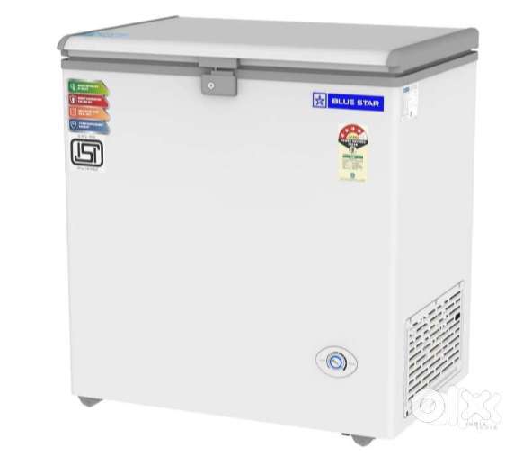 Blue Star CF4-180NEYW Single Door Deep Freezer (161 Liter, White, 4-st
