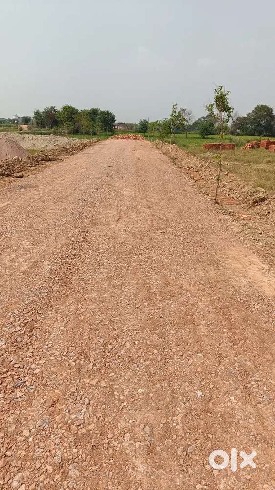 Plots near eastern peripheral highway
