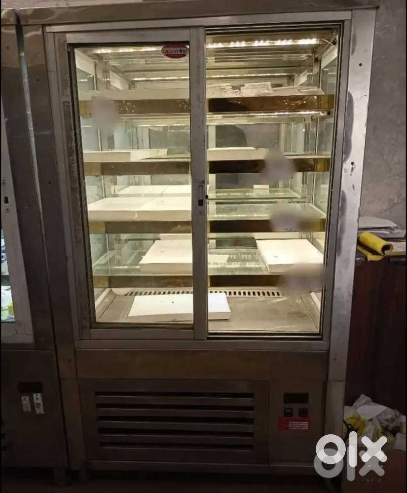 DISPLAY COUNTER SELL