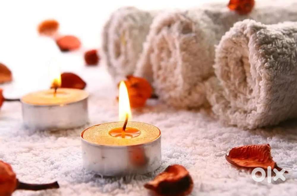 Spa hai massage therapists ki job hai only female