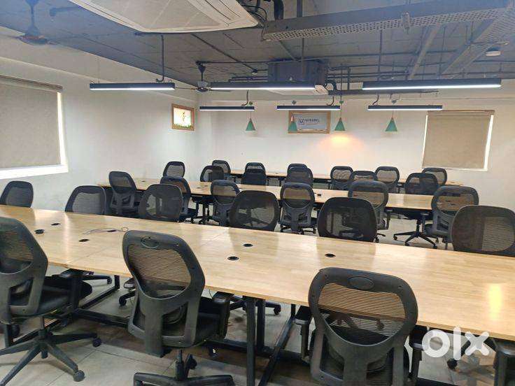 2000Sqft 40 to 50 Work station in Lakshmi Mills