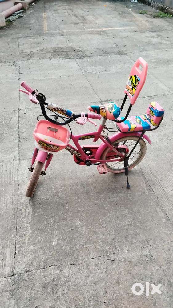 Girl's bicycle 16Inch size(3 years to 7 years)