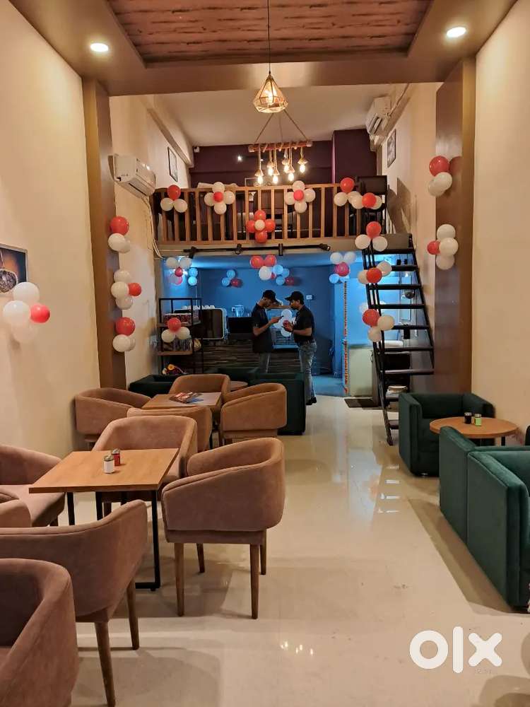 Coffee chairs, Single seater sofa, Coffee tables Round and square