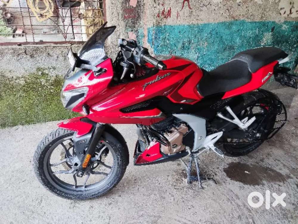 Bajaj Pulser F250
