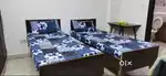 boys pg in east delhi,mayur vihar near metro