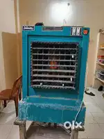 Fully functional cooler