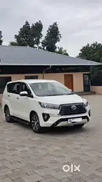 Toyota Innova Crysta 2.4 Z 7 STR, 2022