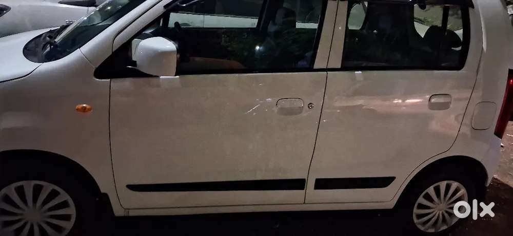 Maruti Suzuki Wagon R 2016 Petrol Good Condition only 75000 km driven