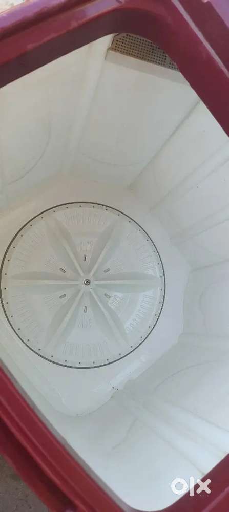 ONIDA 6.5 kg washer only red