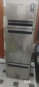 Whirlpool refrigerator good condition
