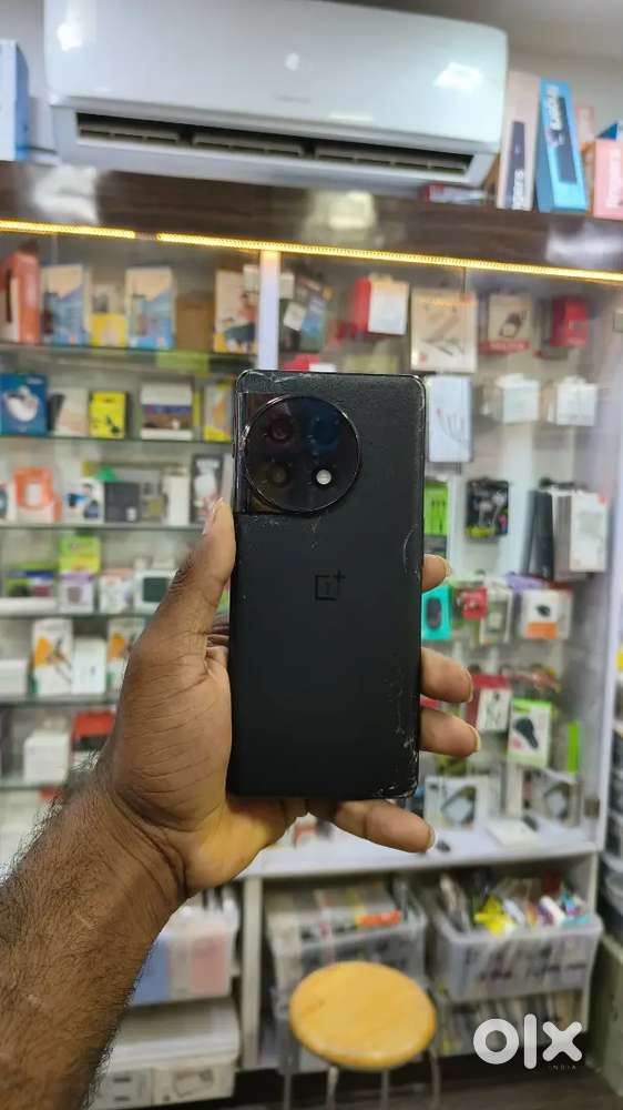 OnePlus 11R 5G

*Device Details:*

- RAM: 8GB
- Storage: 128GB