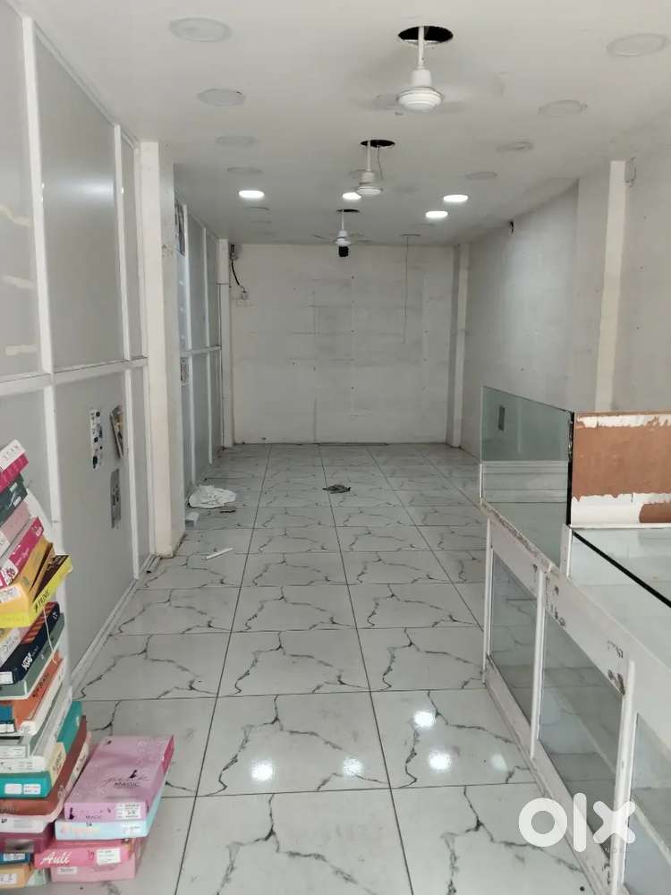 Shop graund floor rent gorwa rifinery road vadoadara