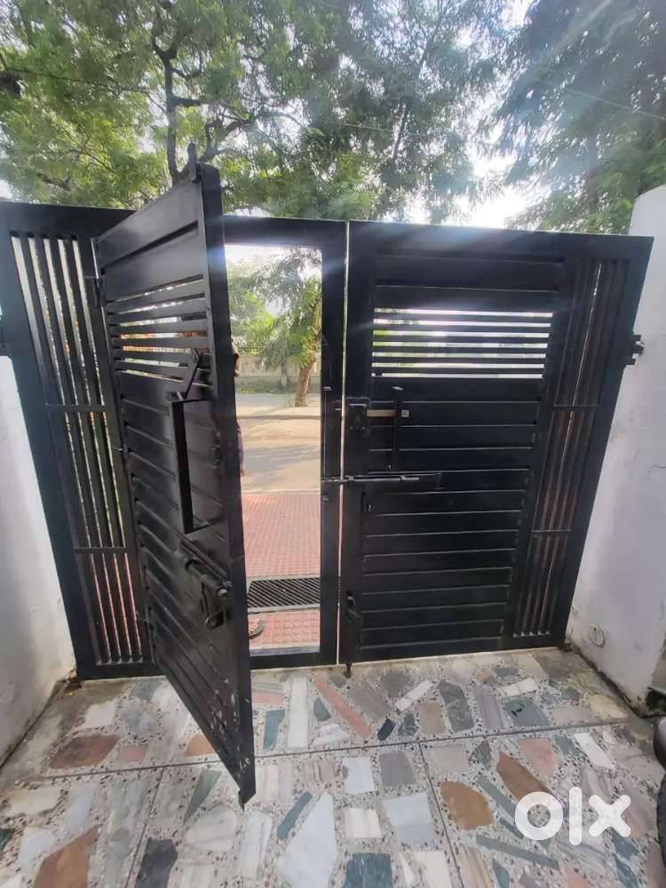 Indipendent 2 room set for rent near Patrakarpuram chauraha