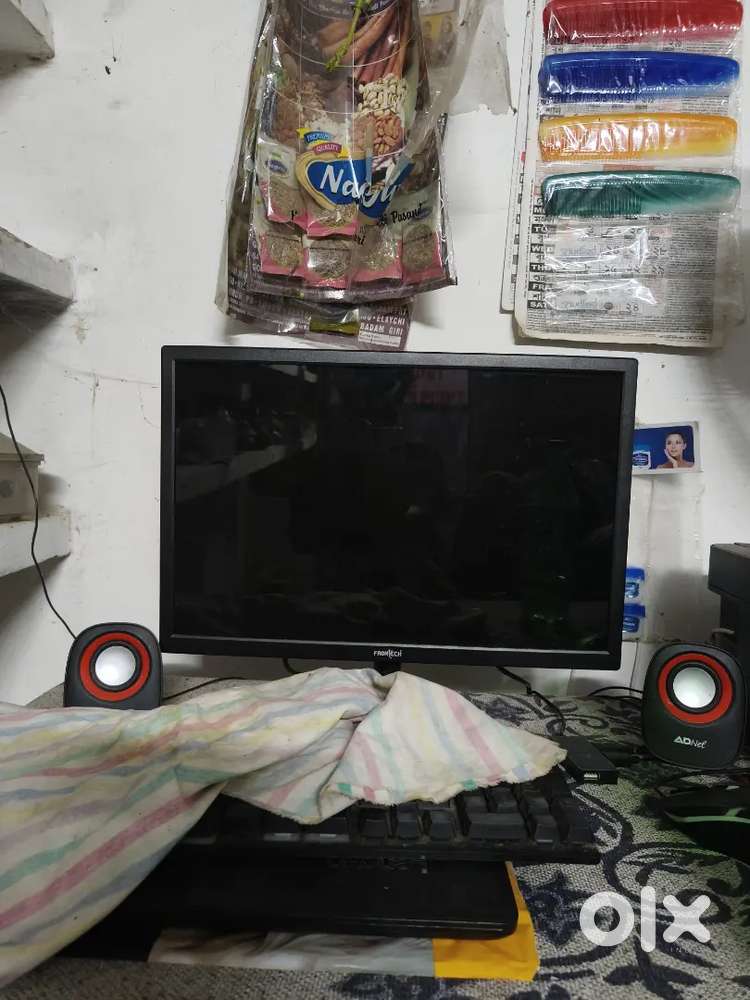 Computer i 3 2nd generation all accessories