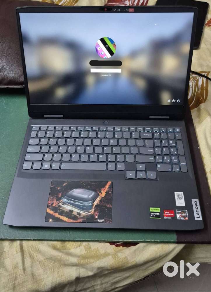 Lenovo IDEAPAD 3 Gaming laptop 15.6inch (6600H, RTX3050, 24GB RAM)