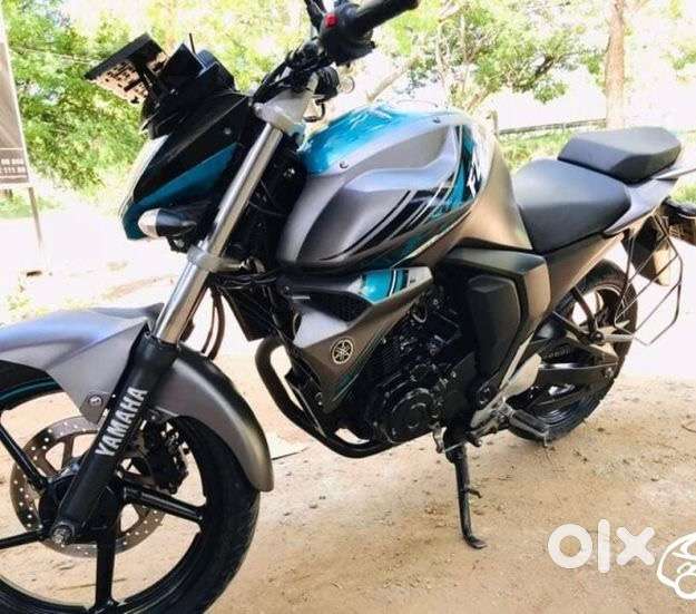 FZ-S 2.0 2018 Model single handed well maintained bike