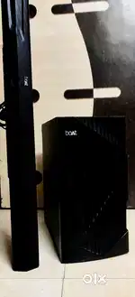 BOAT SOUNDBAR WITH SUBWOOFER HOME THEATER SPEAKER (IMMACULATE CONDN)