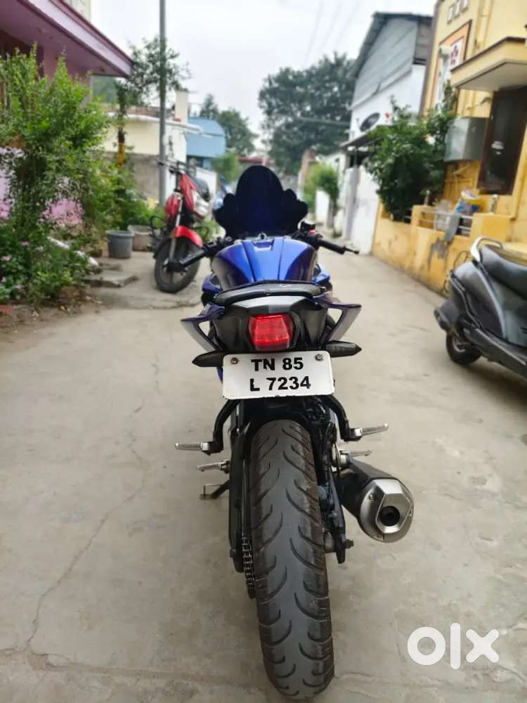 R15 v3 2020, single owner,perfect condition,tyer front 50% rear 100%