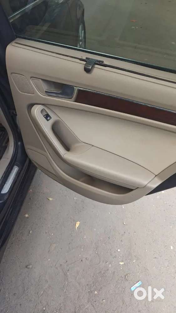 Audi A4 2011 Diesel 65000 Km Driven