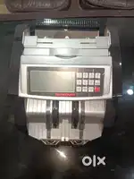 Cash counting machine