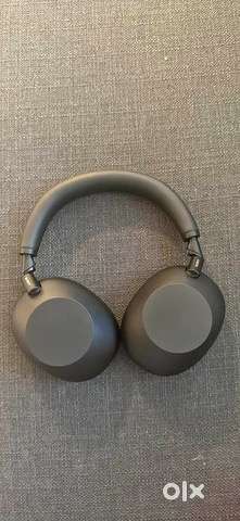 Brand new Sony XM6