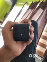 Ear buds 10 din old
