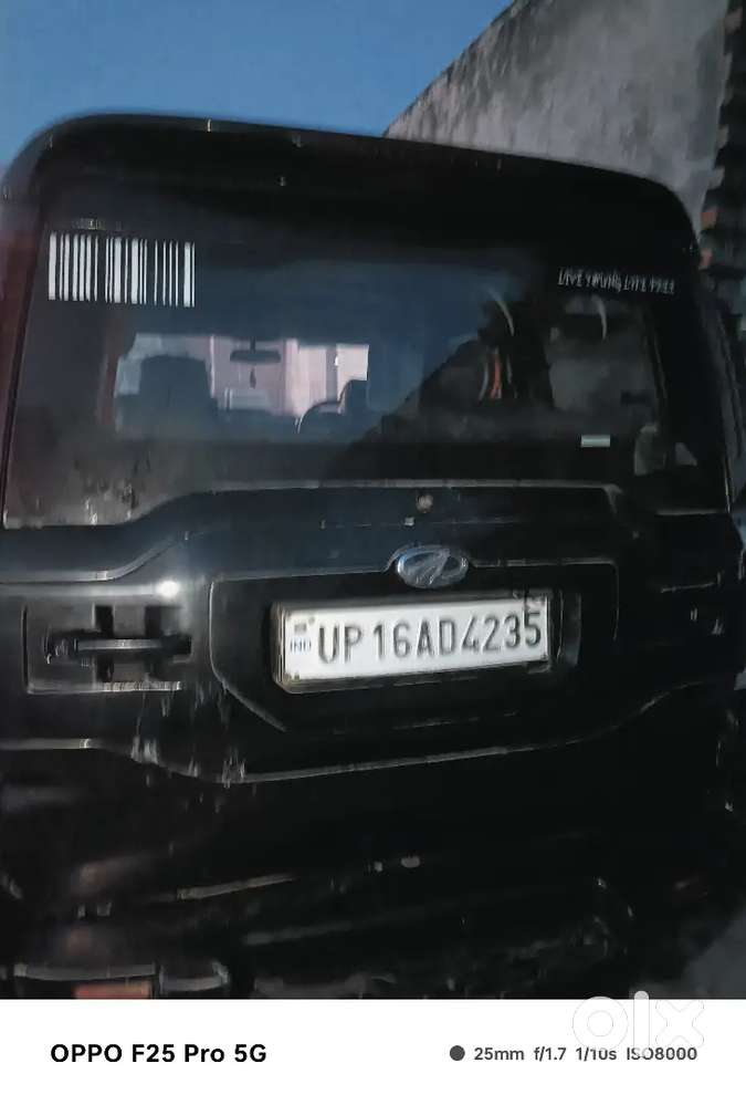 Scorpio black zed Dancing car music sistam